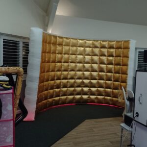 Inflatable Curved Wall